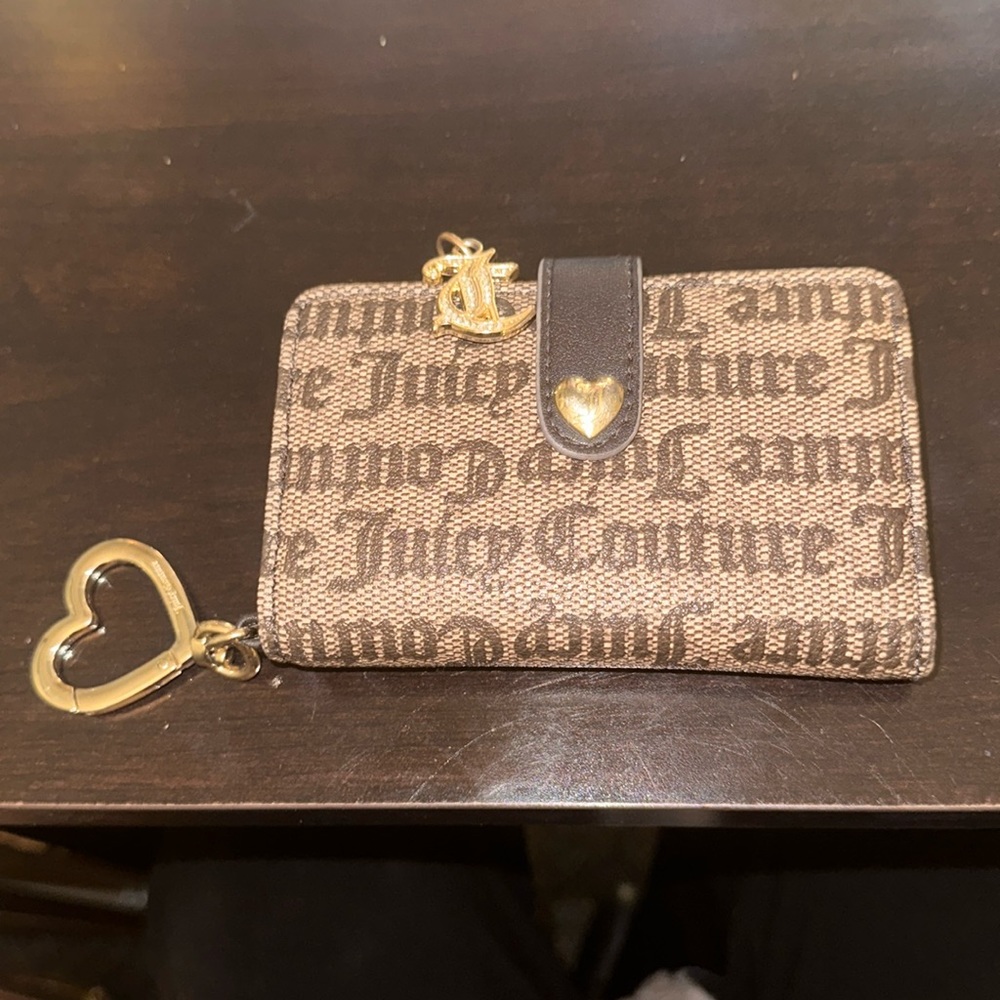 Juicy couture wallet